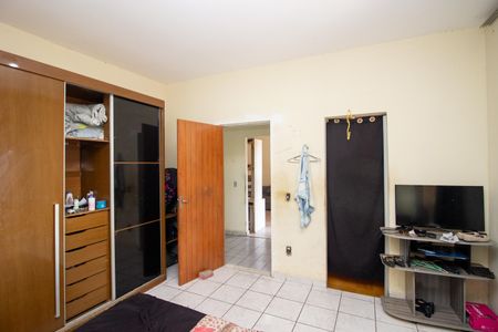 Casa para alugar com 360m², 4 quartos e 6 vagas Casa para alugar com 360m², 4 quartos e 6 vagasQuarto Suíte