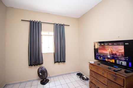 Casa para alugar com 360m², 4 quartos e 6 vagas Casa para alugar com 360m², 4 quartos e 6 vagasQuarto 2