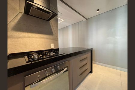 Cozinha de apartamento à venda com 2 quartos, 125m² em Alto Barroca, Belo Horizonte