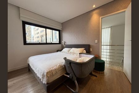 Quarto de apartamento à venda com 2 quartos, 125m² em Alto Barroca, Belo Horizonte