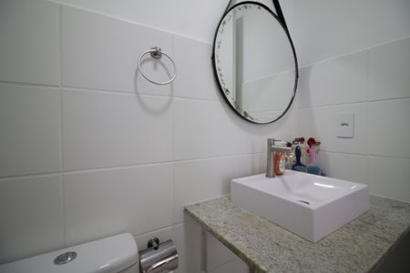 Apartamento à venda com 55m², 2 quartos e 1 vagaBanheiro da Suíte 2