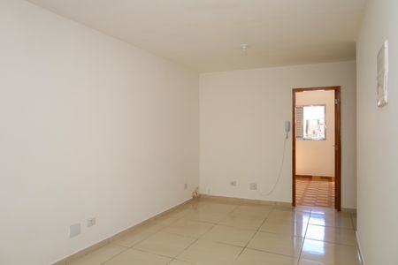 Sala de apartamento para alugar com 2 quartos, 42m² em Vila Santana, São Paulo