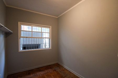 Casa à venda com 136m², 5 quartos e 2 vagasQuarto 2