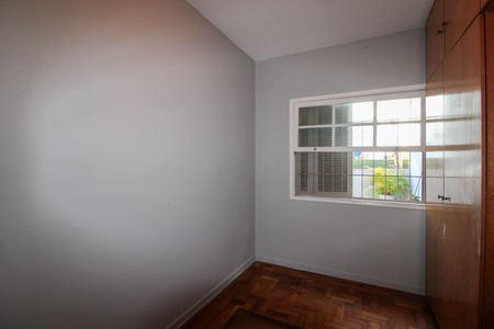 Casa à venda com 136m², 5 quartos e 2 vagasQuarto 1