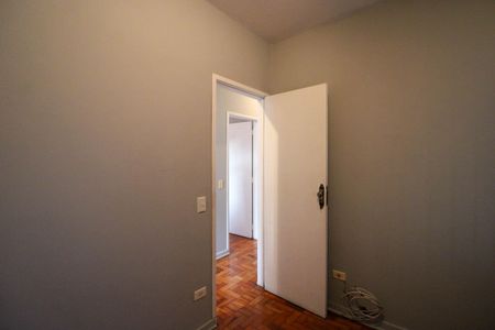 Casa à venda com 136m², 5 quartos e 2 vagasQuarto 3