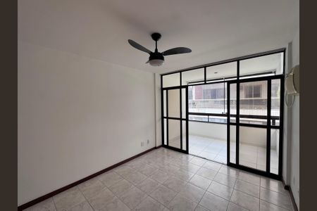 Quarto de apartamento à venda com 1 quarto, 73m² em Recreio dos Bandeirantes, Rio de Janeiro