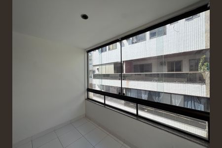 Apartamento à venda com 73m², 1 quarto e 1 vaga Apartamento à venda com 73m², 1 quarto e 1 vagaQuarto - Varanda