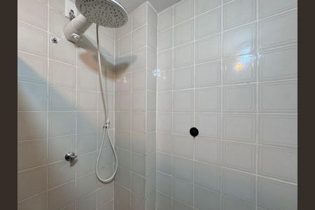 Apartamento à venda com 73m², 1 quarto e 1 vaga Apartamento à venda com 73m², 1 quarto e 1 vagaBanheiro Social