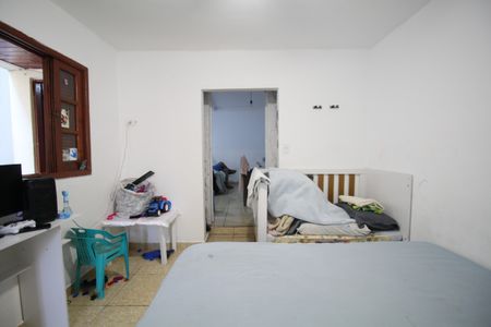 Quarto de casa para alugar com 1 quarto, 80m² em Jardim Record, Taboão da Serra
