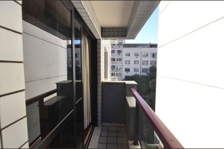 Apartamento para alugar com 107m², 3 quartos e 2 vagasSala