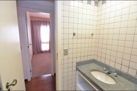 Apartamento para alugar com 107m², 3 quartos e 2 vagasBanheiro Social