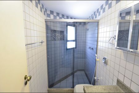 Apartamento para alugar com 107m², 3 quartos e 2 vagasBanheiro da Suíte