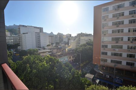 Apartamento para alugar com 107m², 3 quartos e 2 vagasSuíte