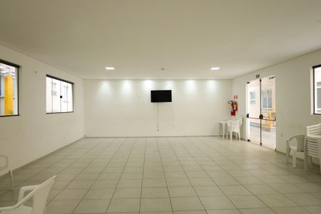 Apartamento à venda com 41m², 2 quartos e sem vagaÁrea comum - Salão de festas