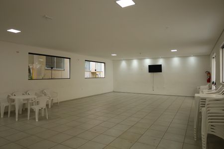 Apartamento à venda com 41m², 2 quartos e sem vagaÁrea comum - Salão de festas