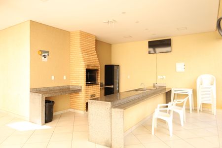 Apartamento à venda com 41m², 2 quartos e sem vagaÁrea comum - Churrasqueira
