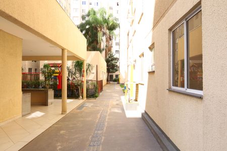 Apartamento à venda com 41m², 2 quartos e sem vagaÁrea comum