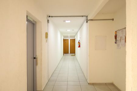 Apartamento à venda com 41m², 2 quartos e sem vagaÁrea comum - Saguão do prédio