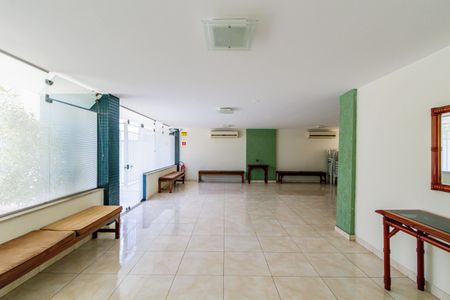 Apartamento à venda com 94m², 3 quartos e 1 vagaÁrea comum - Salão de festas