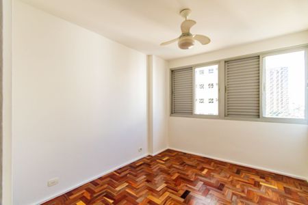 Apartamento à venda com 94m², 3 quartos e 1 vagaQuarto 01