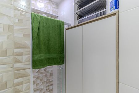 Banheiro de kitnet/studio à venda com 1 quarto, 25m² em Santa Ifigênia, São Paulo