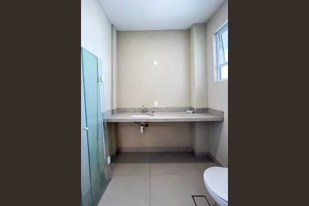 Apartamento à venda com 130m², 3 quartos e sem vagaBanheiro