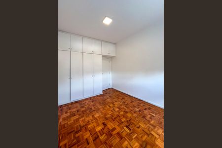 Apartamento à venda com 130m², 3 quartos e sem vagaQuarto 1