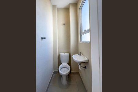 Apartamento à venda com 130m², 3 quartos e sem vagaBanheiro de serviço