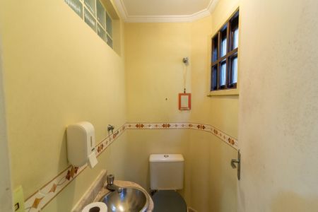 Casa à venda com 133m², 3 quartos e 3 vagasLavabo