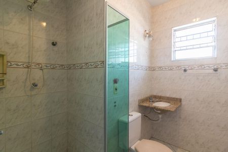 Casa à venda com 133m², 3 quartos e 3 vagasBanheiro Suíte 1
