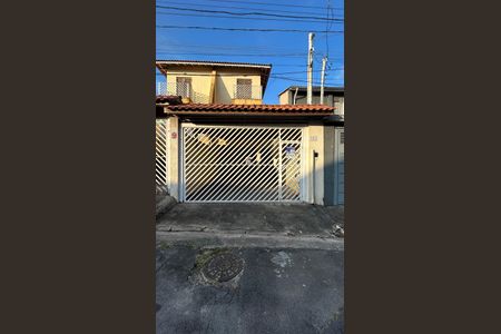 Casa à venda com 133m², 3 quartos e 3 vagasFachada