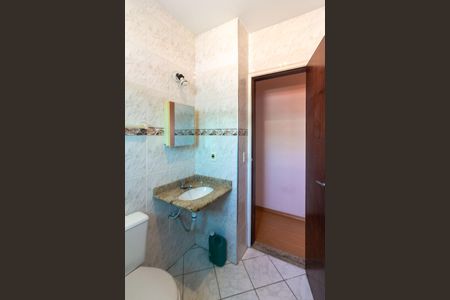 Casa à venda com 133m², 3 quartos e 3 vagasBanheiro Suíte 3