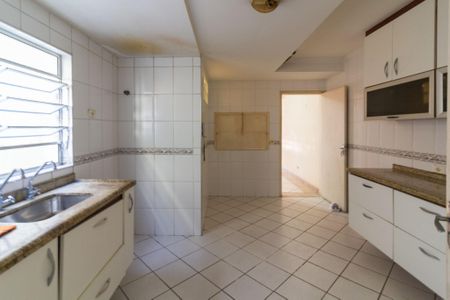 Casa à venda com 133m², 3 quartos e 3 vagasCozinha