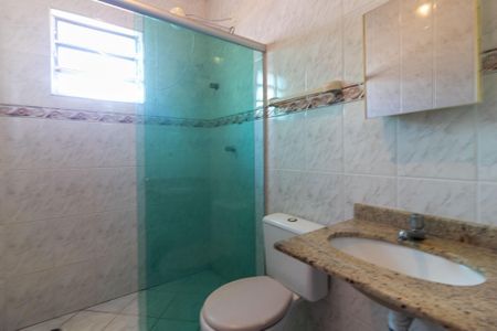 Casa à venda com 133m², 3 quartos e 3 vagasBanheiro Suíte 3