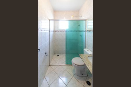 Casa à venda com 133m², 3 quartos e 3 vagasBanheiro Suíte 3