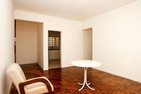 Sala de apartamento para alugar com 3 quartos, 102m² em Centro Histórico, Porto Alegre