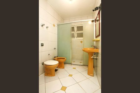 Banheiro 1 de apartamento para alugar com 3 quartos, 102m² em Centro Histórico, Porto Alegre