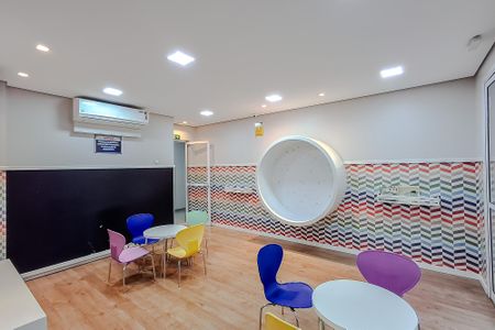 Apartamento para alugar com 52m², 2 quartos e 1 vaga Apartamento para alugar com 52m², 2 quartos e 1 vagaBrinquedoteca
