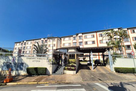 Apartamento para alugar com 70m², 3 quartos e 1 vagaFachada e Portaria 