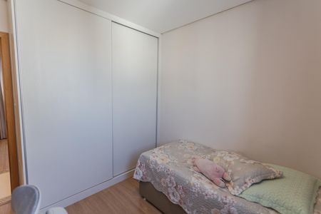Apartamento à venda com 114m², 4 quartos e 3 vagasQuarto 4
