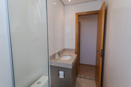 Apartamento à venda com 114m², 4 quartos e 3 vagasBanheiro da Suíte