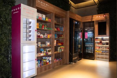 Studio para alugar com 21m², 1 quarto e sem vaga Studio para alugar com 21m², 1 quarto e sem vagaÁrea comum - Mini mercado