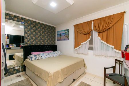 Quarto 1 de casa à venda com 3 quartos, 350m² em Vila Ema, São Paulo