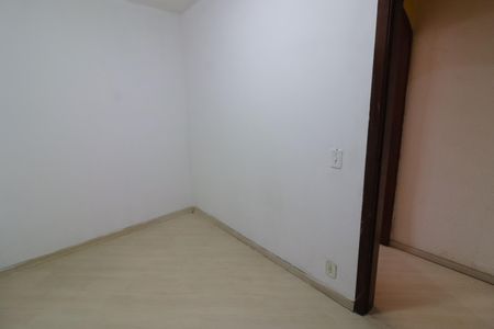 Casa à venda com 311m², 5 quartos e 2 vagasQuarto 2