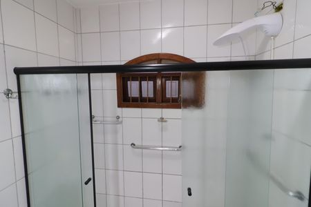 Casa à venda com 311m², 5 quartos e 2 vagasBanheiro 2