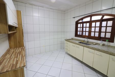 Casa à venda com 311m², 5 quartos e 2 vagasCozinha