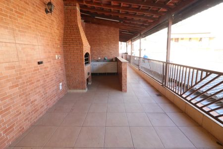 Casa à venda com 311m², 5 quartos e 2 vagasChurrasqueira