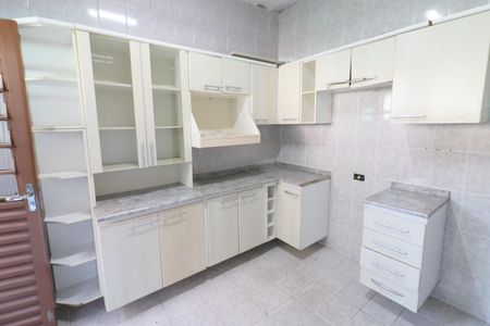 Casa à venda com 311m², 5 quartos e 2 vagasCozinha 2