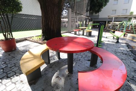 Apartamento para alugar com 52m², 2 quartos e 1 vagaÁrea comum