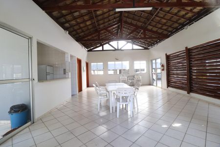 Apartamento para alugar com 52m², 2 quartos e 1 vagaÁrea comum - Salão de festas